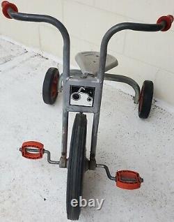 Vtg 1960's Angeles 15 Big Wheel Tricycle Trike Skater Bike Solid Cast Steel LA