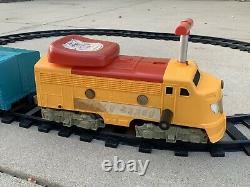 Vtg 1970 Remco Mighty Casey Ride-on Train Set Battery-operated, 10 Track Oval