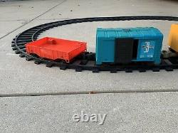 Vtg 1970 Remco Mighty Casey Ride-on Train Set Battery-operated, 10 Track Oval