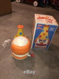 Vtg Wham-O Fun Fountain CLOWN HAT SPRINKLER SPINNING HAT WithBox TESTED GREAT