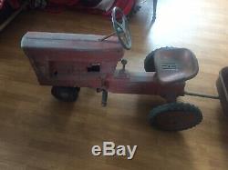 Vtg mid Century ESKA 560 open grill Farm pedal tractor Car With Wagon Red